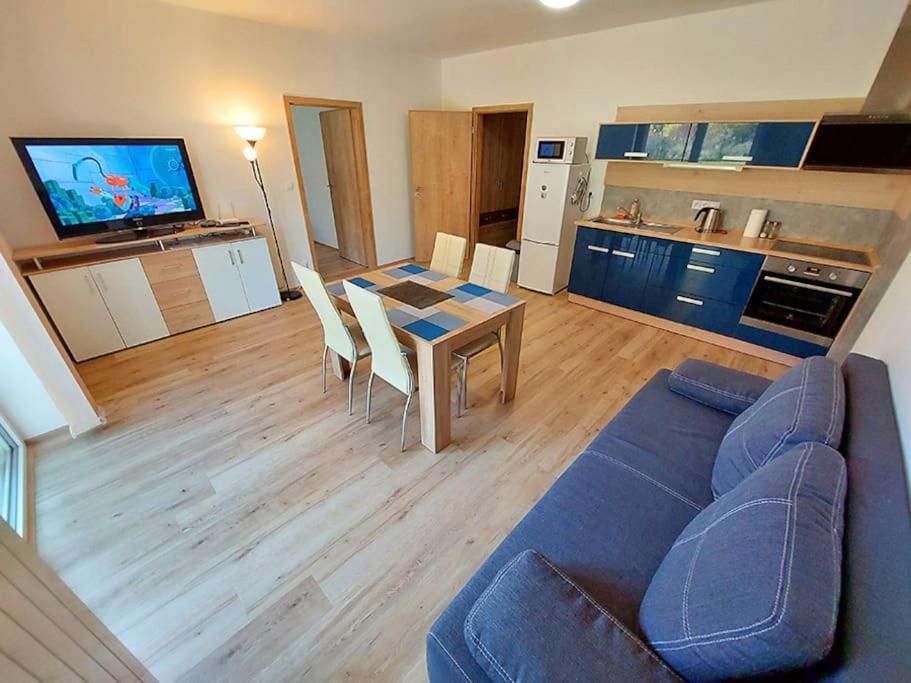 Moderni Apartman Horni Marsov - By Alka Kültér fotó