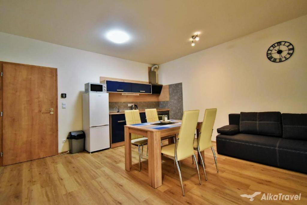 Moderni Apartman Horni Marsov - By Alka Kültér fotó